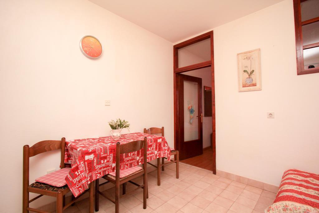 Apartments Lea Prižba Camera foto