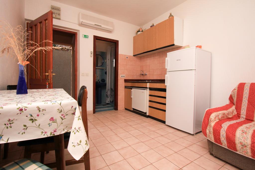 Apartments Lea Prižba Camera foto